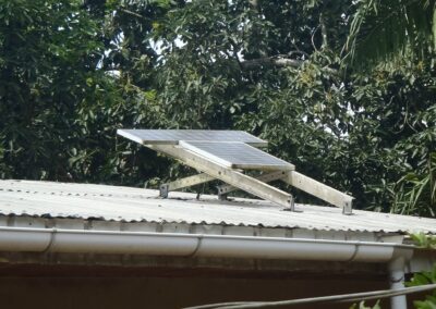 Autonomie électrique entre Béziers et Narbonne - Installation, maintenance, et formation solaire