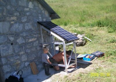 Autonomie électrique entre Béziers et Narbonne - Installation, maintenance, et formation solaire