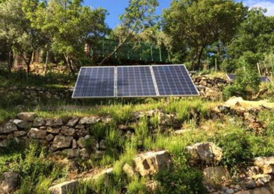 Autonomie électrique entre Béziers et Narbonne - Installation, maintenance, et formation solaire